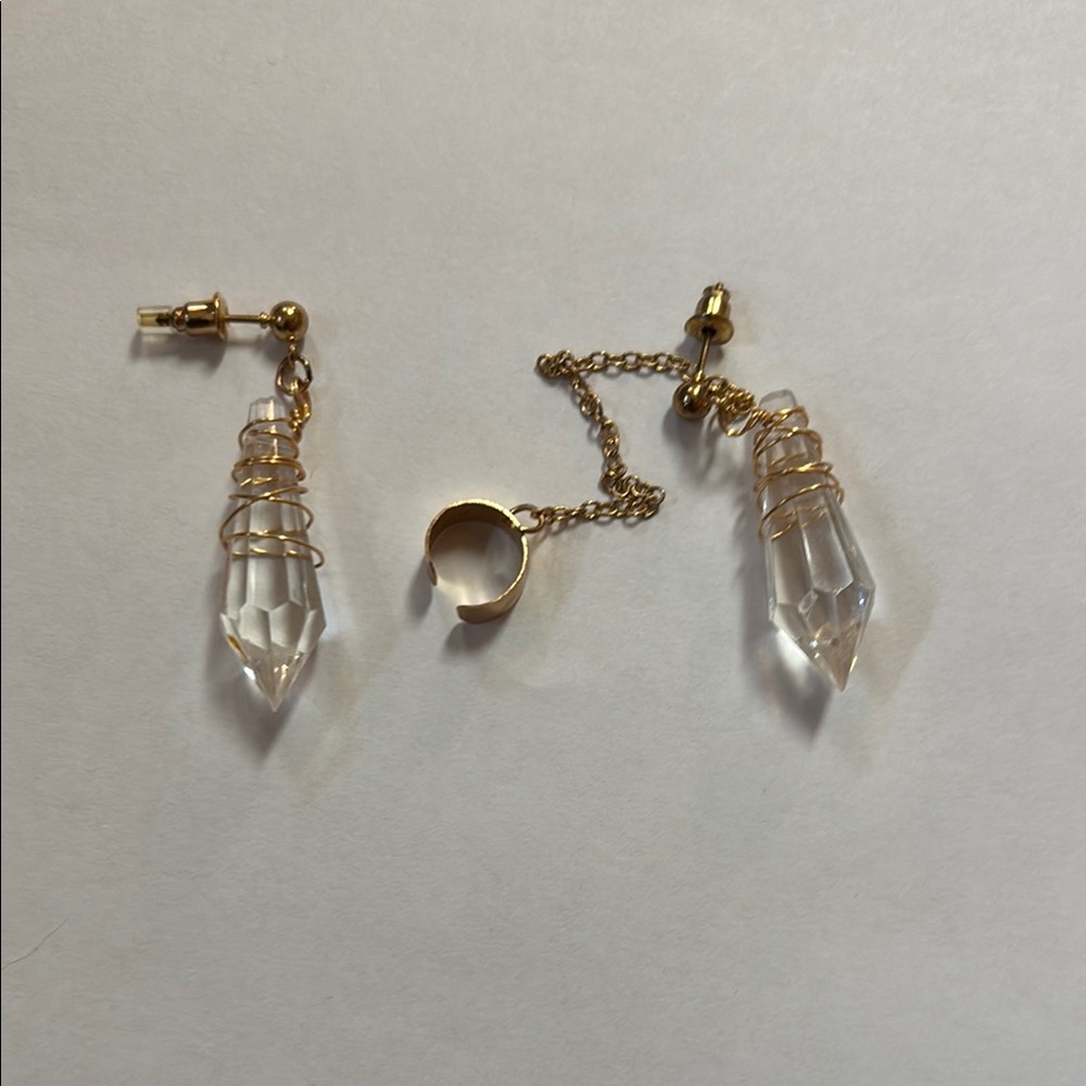 Vintage Y2K Hot Topic Clear Crystal Dangle Earrings Cottagecore Mall Goth